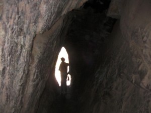pisco-ruin-tunnel-2
